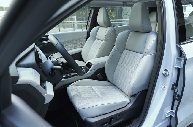 Mitsubishi Outlander PHEV Interior 1