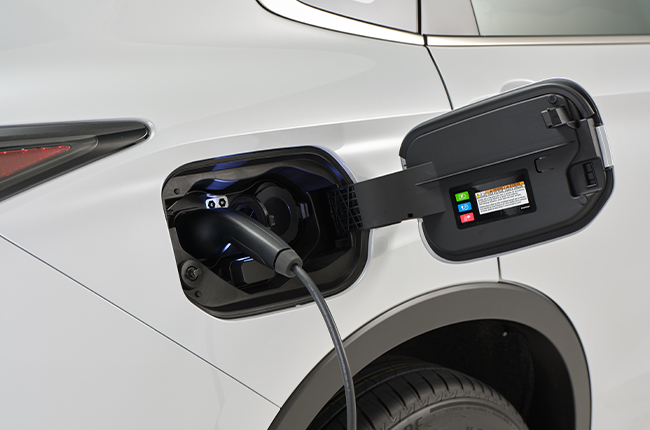 Mitsubishi Outlander PHEV Plug