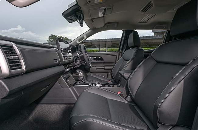 Mitsubishi Triton Double Cab Front Seats