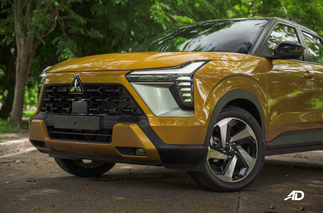Mitsubishi XForce Front Quarter