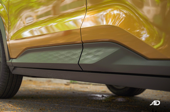 Mitsubishi XForce GT Skirts