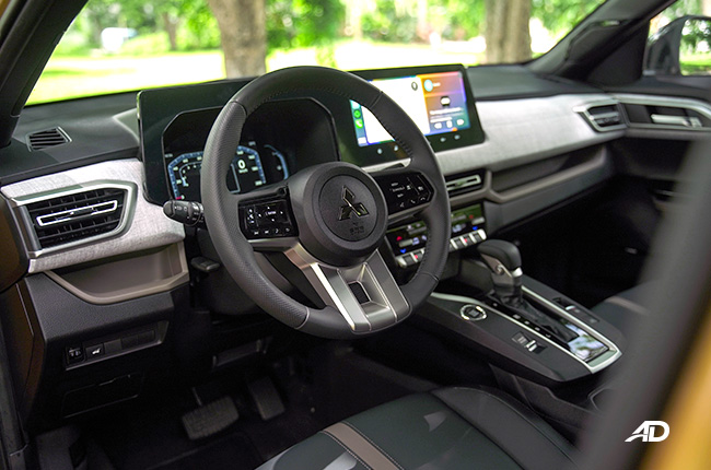 Mitsubishi XForce Steering Wheel