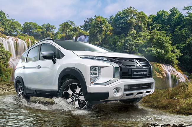 Mitsubishi Xpander Cross Exterior Front Quarter