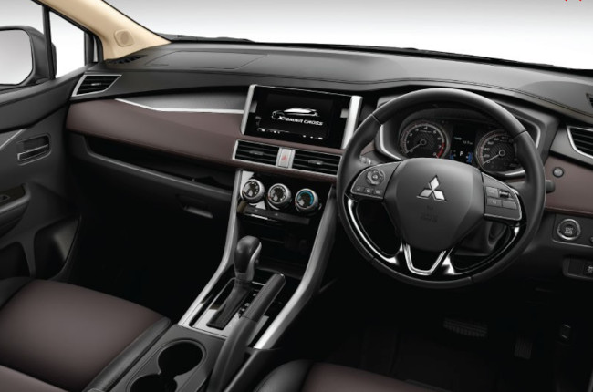 Mitsubishi Xpander Cross Interior dashboard