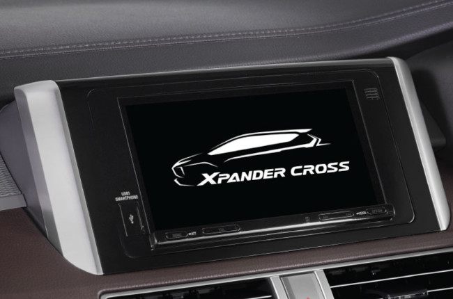 Mitsubishi Xpander Cross Interior Infotainment System