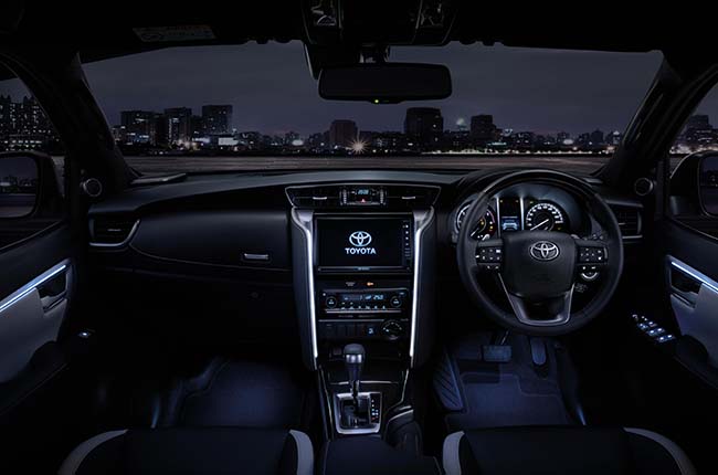 new generation toyota fortuner interior