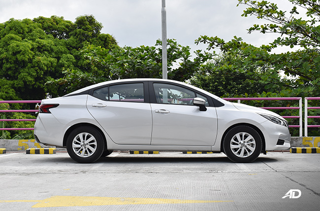 Nissan Almera exterior side profile