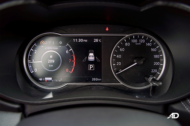 Nissan Almera Gauge Cluster 