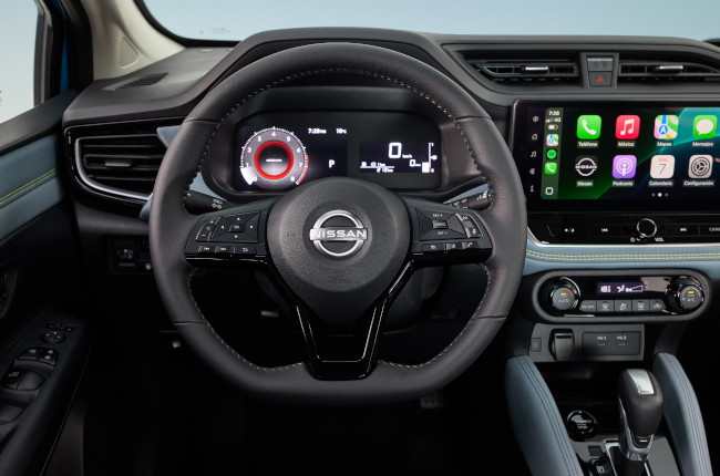 Nissan Almera Interior 3