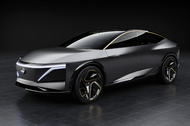 Nissan Ariya Concept Exterior Front Quarter