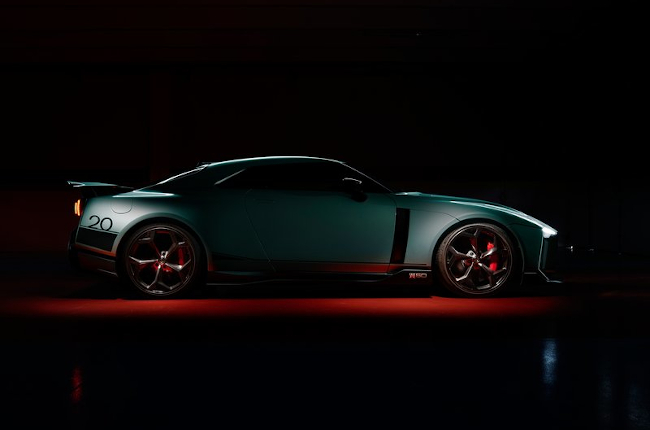 Nissan GT-R 50 Italdesign Side profile