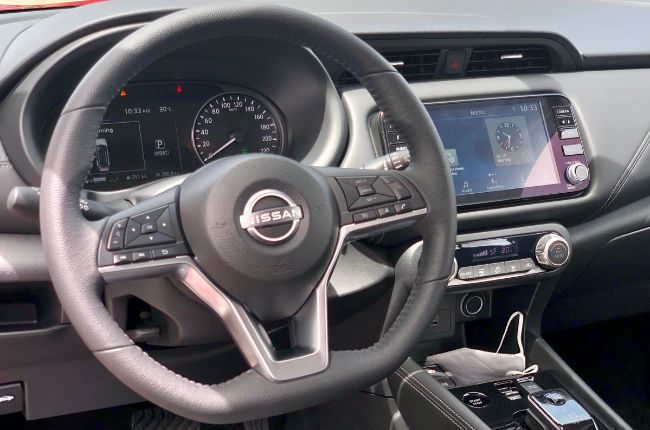 Nissan Kicks interior