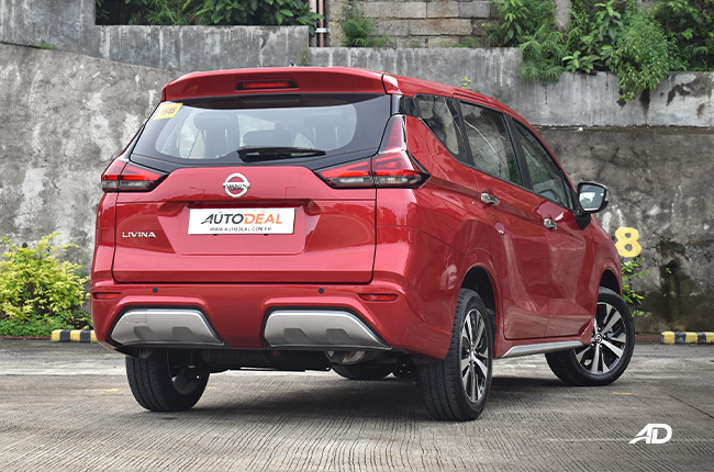 NIssan Livina exterior rear quarter