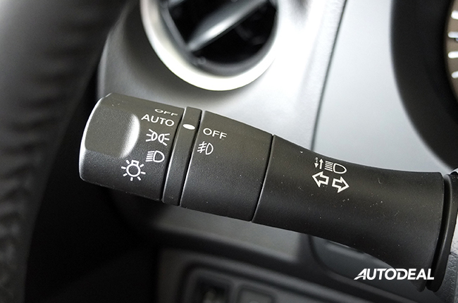 Nissan Terra Light Switch