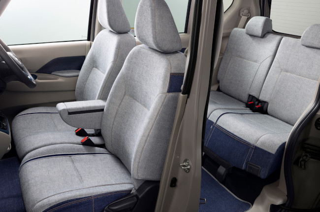 Nissan Tokyo Auto Salon 2024 Roox Beams