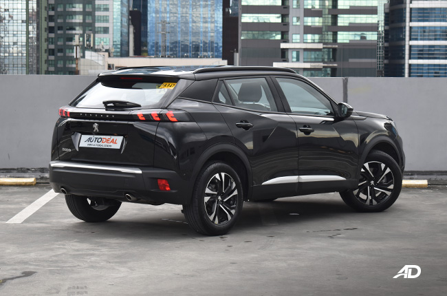 Peugeot 2008 exterior rear quarter