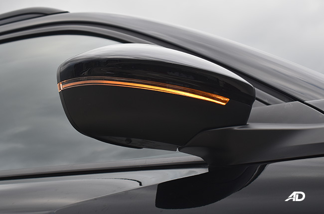 Peugeot 2008 exterior side mirror
