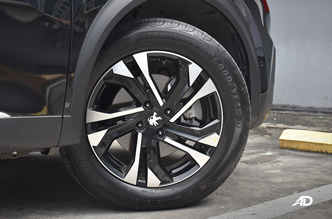 Peugeot 2008 exterior wheel