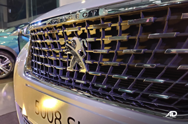 Peugeot 5008 Allure Exterior Front Grille