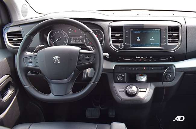 Peugeot Traveller interior dashboard