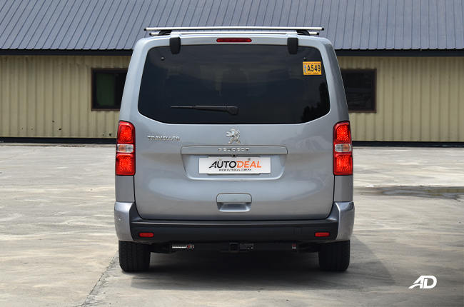 Peugeot Traveller Premium exterior rear
