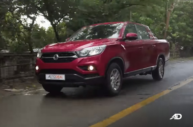 SsangYong Musso Grand Pickup Truck Comparo 