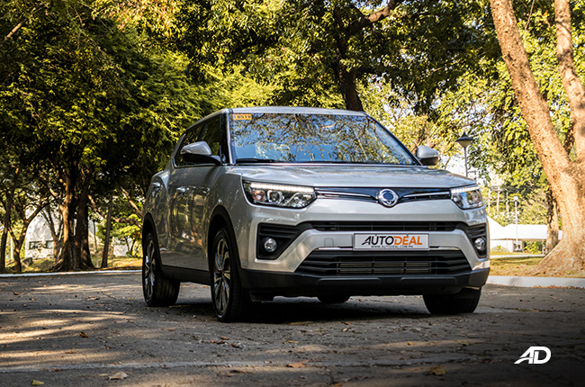 ssangyong tivoli diesel review road test beauty shot exterior