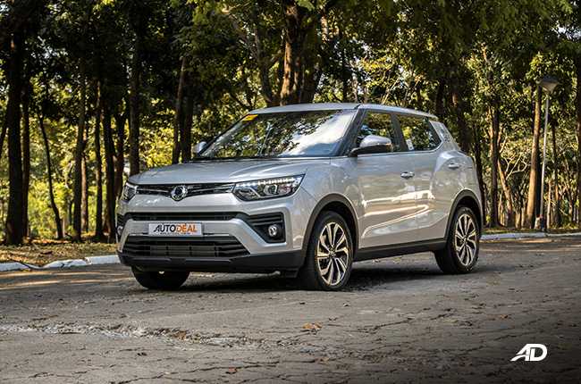 ssangyong tivoli diesel review road test beauty shot exterior philippines