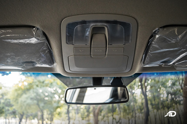 ssangyong tivoli diesel review road test dome lights interior philippines