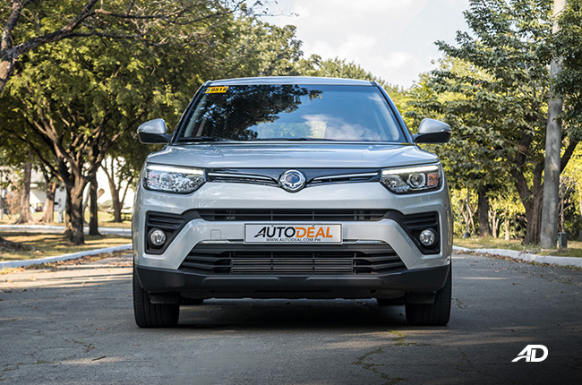 ssangyong tivoli diesel review road test front exterior philippines