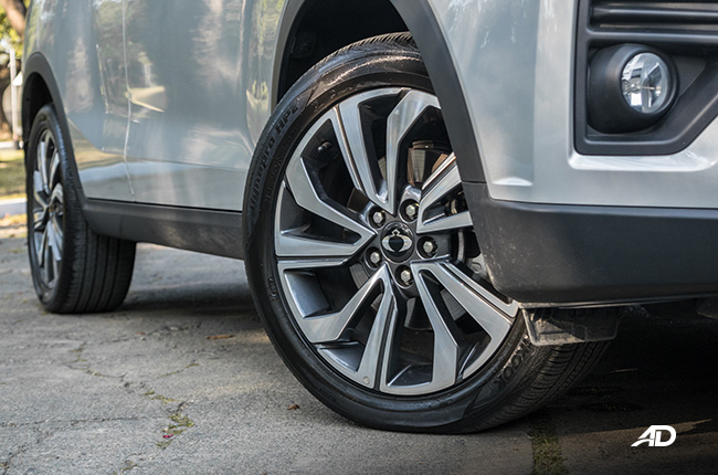 ssangyong tivoli diesel review road test wheels exterior philippines