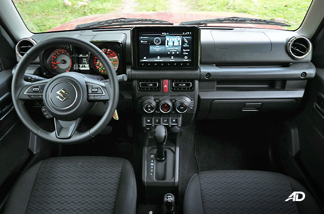 Suzuki Jimny 5-Door Interior