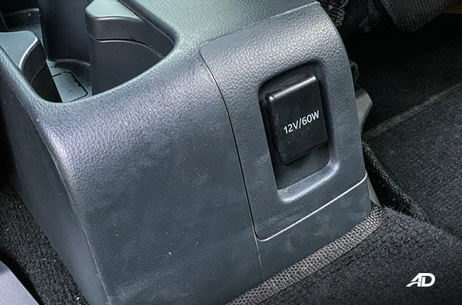 toyota avanza road test 12v socket
