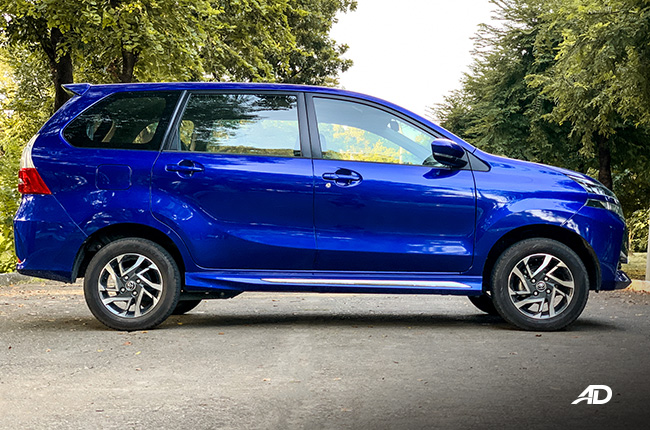 toyota avanza road test side exterior