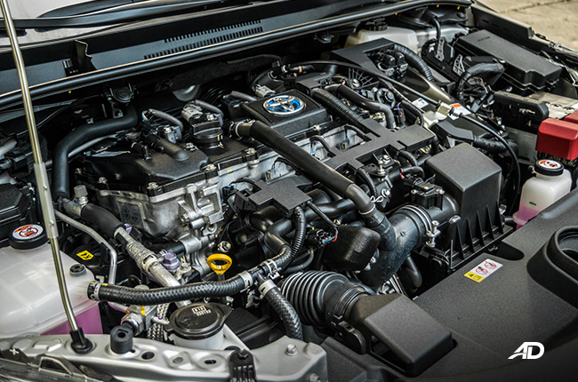 toyota corolla altis hybrid review road test philippines