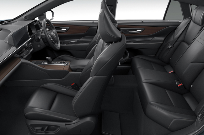 Toyota Crown Sedan Interior