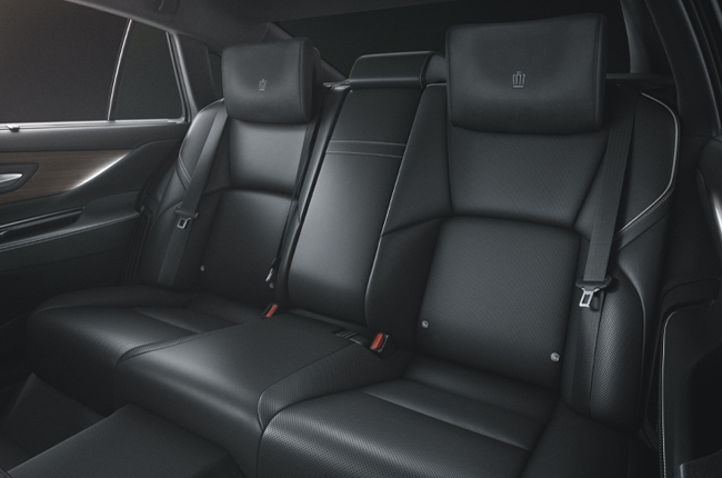 Toyota Crown Sedan Rear Seats