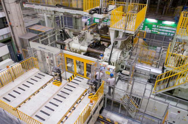 Toyota Factory - Resin Injection Machine