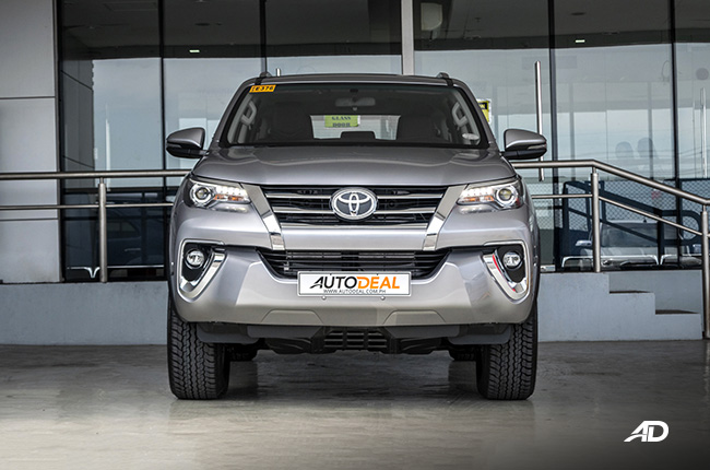 Toyota Fortuner 2.8 V 4x4 Diesel Exterior Front