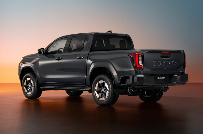Toyota Hilux BEV Exterior 3