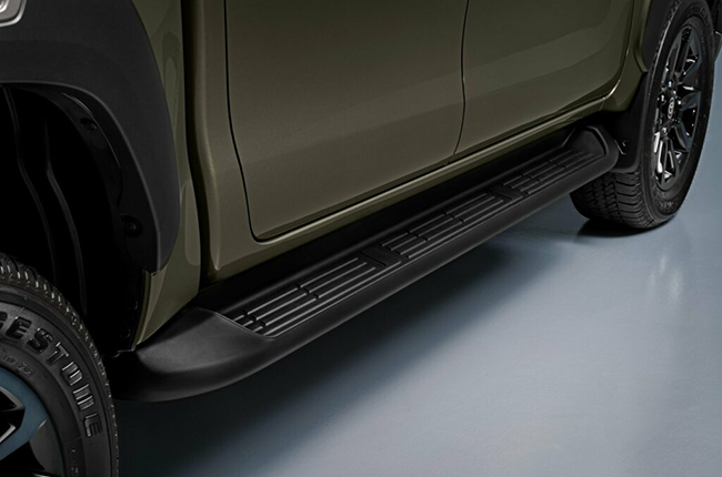 Toyota Hilux Hybrid Running Board