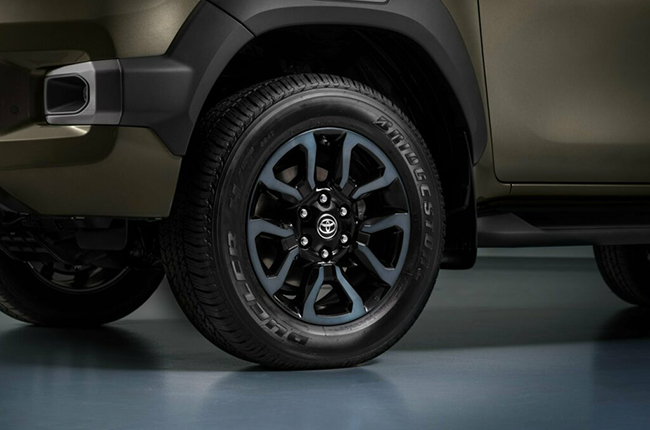 Toyota Hilux Hybrid Wheels