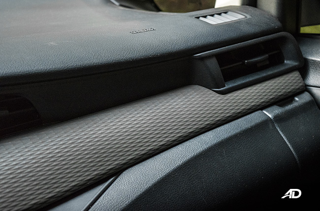 toyota innova e review road test dashboard accent interior