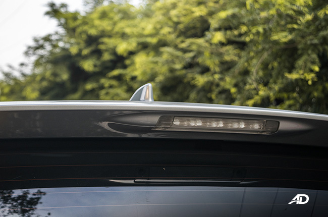 toyota innova e review road test high mount led stop lamp exterior