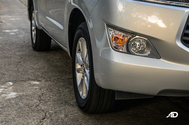 toyota innova e review road test side turn signal exterior philippines