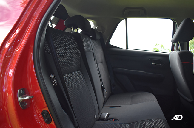 Toyota Raize 1.2 G CVT interior rear seats