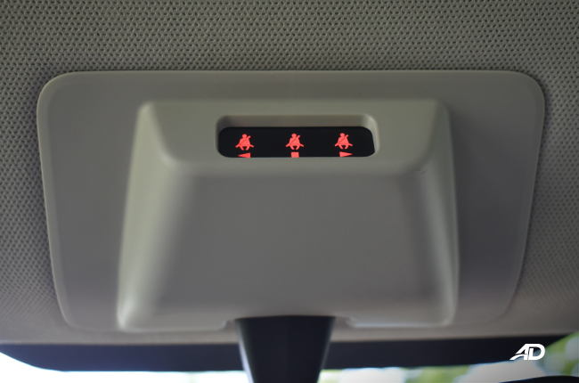 Toyota Raize 1.2 G CVT interior seatbelt warning