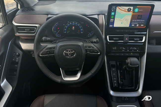 Toyota Zenix Interior 