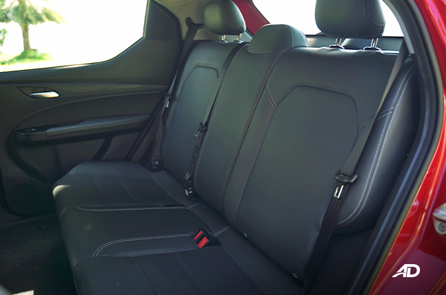 VinFast VF5 Second Row