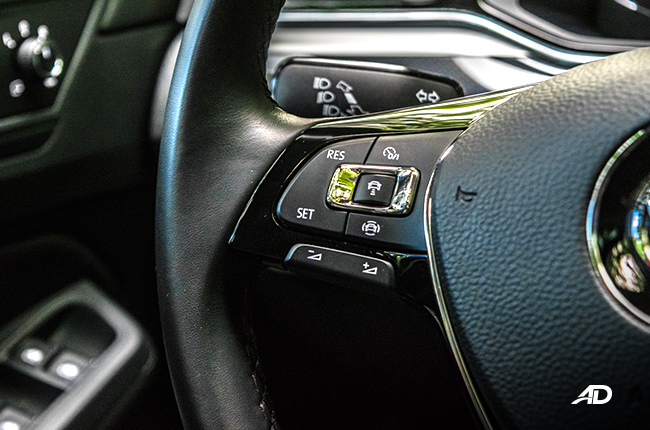 Volkswagen Lamando Steering Wheel